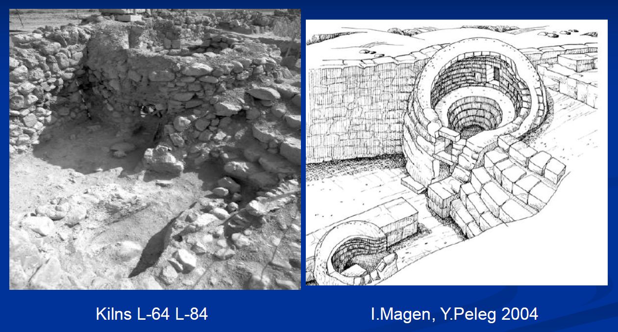 Keramické pece v Kumránu. Balla et Gunneweg 2021 First Neutron Activation Data on Christmas Cave Pottery Compared to Other Ceramics of the Dead Sea Region. 10.13140. RG.2.2.13011.50726