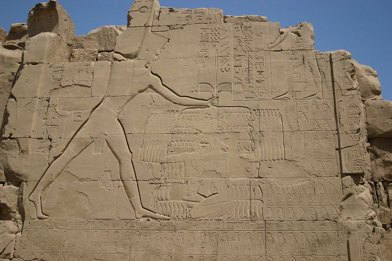 Thutmose III. potírající Kenaance v bitvě u Megidda v 15. stol př.n.l. Markh CC BY SA PD user